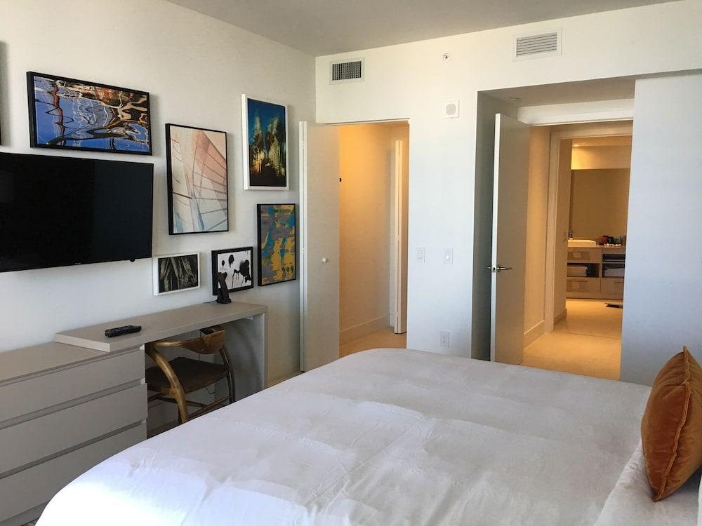 Lyfe Resort & Residences 4*