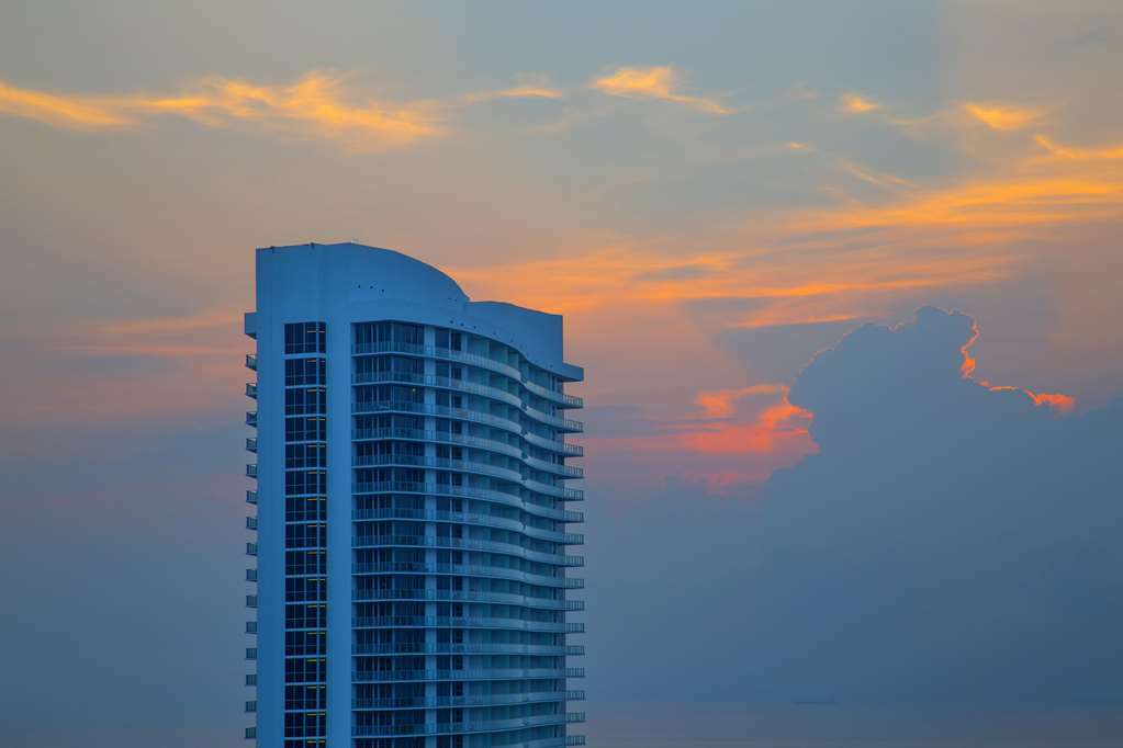 Lyfe Resort & Residences 4* Beverley Beach